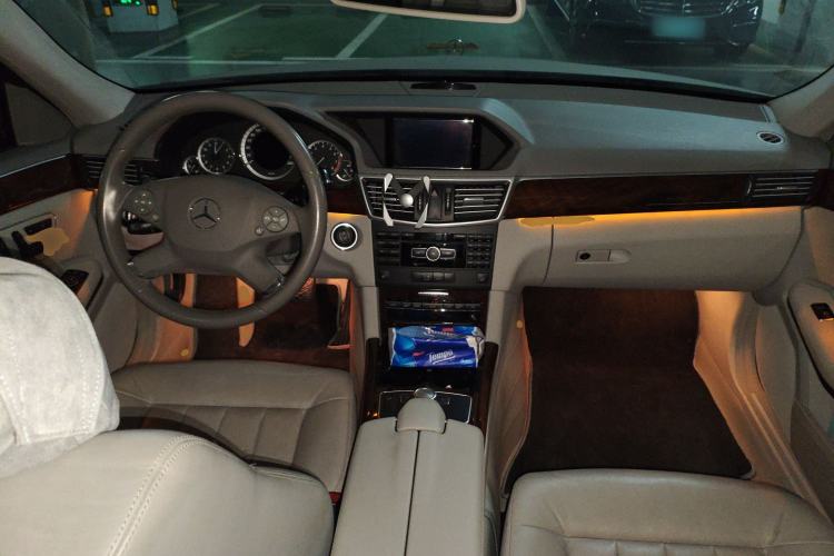 Used Mercedes-Benz E-Class 2013 E 300 L Elegant Model
