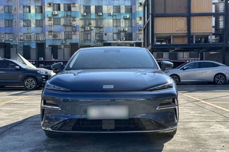 Used Geely Galaxy Galaxy 8 2025 130km EM-P Exploration Edition
