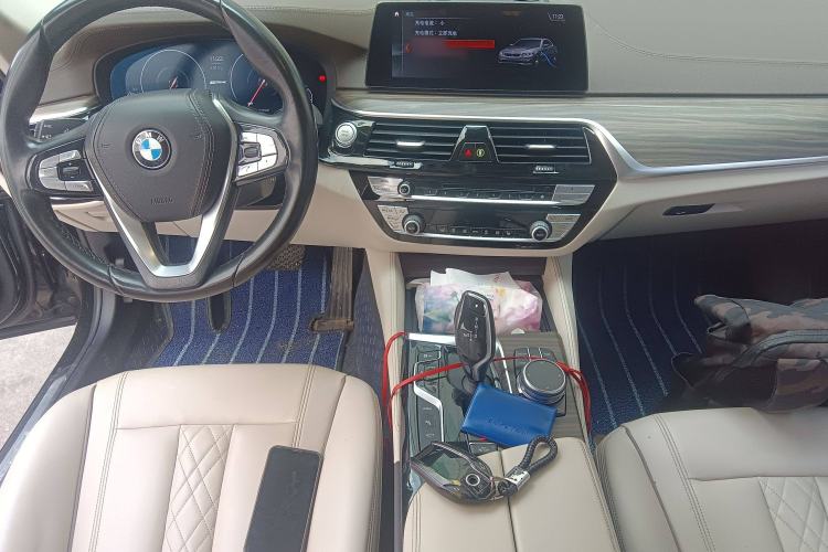 Used BMW 5 Series New Energy 2019 530Le Luxury Package
