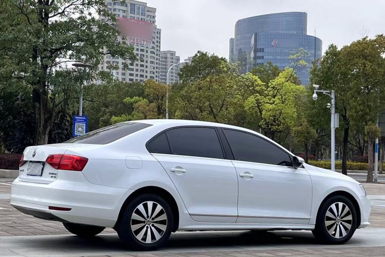Used Volkswagen Sagitar 2018 180TSI DSG Prestige Edition Exterior 4