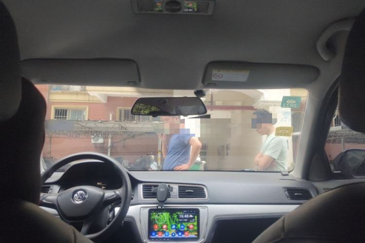 Used Volkswagen Lavida 2015 1.6L Manual Fashion Edition Headliner