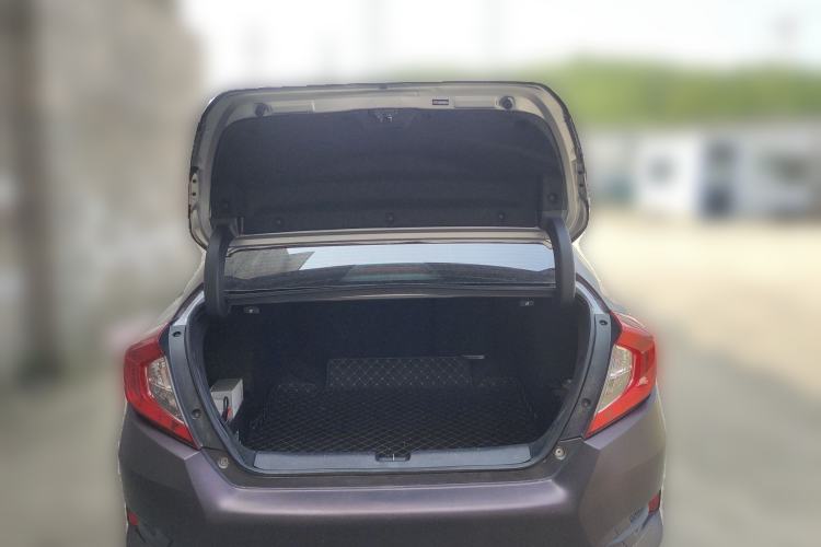 Used Honda Civic 2016 220TURBO CVT Prestige Edition Trunk