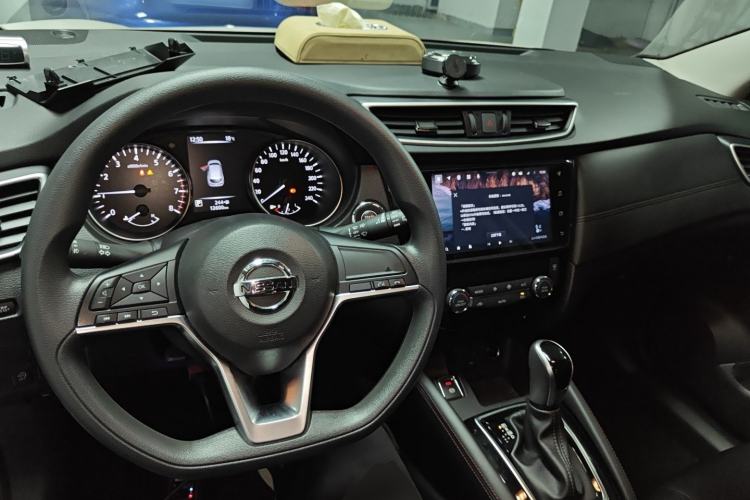 Used Nissan Qashqai 2022 2.0L CVT XV Smart Enjoyment Version
