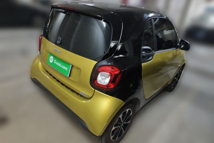 Used smart fortwo 2015 1.0L 52 kW Hardtop Passion Edition