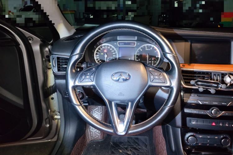 Used Infiniti QX30 2017 2.0T Four-Wheel Drive Sport Edition