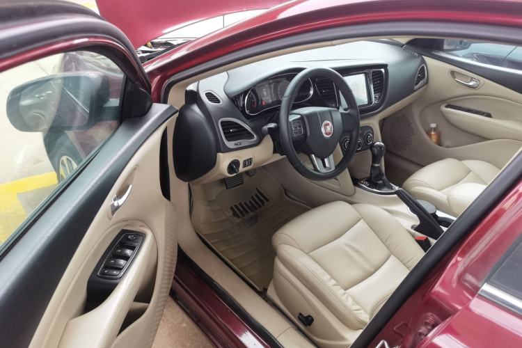 Used Fiat Viaggio 2012 1.4T Automatic Jingxiang Edition Driver Seat