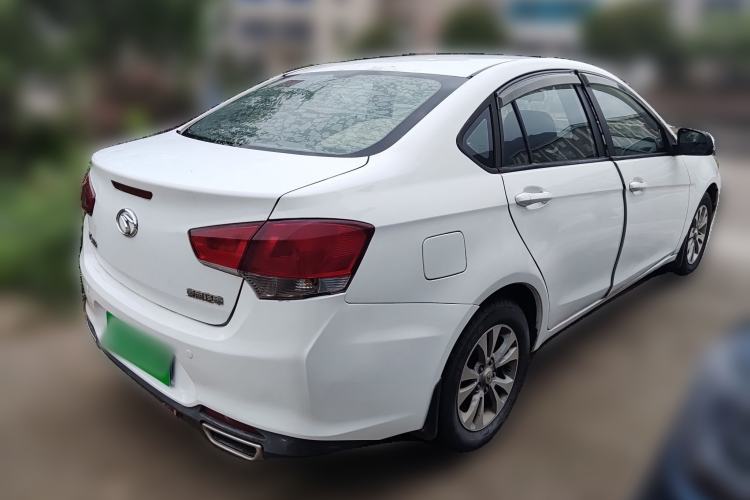 Used Soueast V5 Lingzhi 2015 Plus 1.5L Manual Smart Edition Rear Right 45 Deg