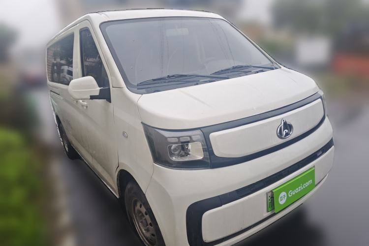 Used CHANGAN KAICHENG Ruixing EM60 2025 Passenger Version Comfort Edition 6 Seats 300 km Range Side-Hinged Doors Front Right 45 Deg