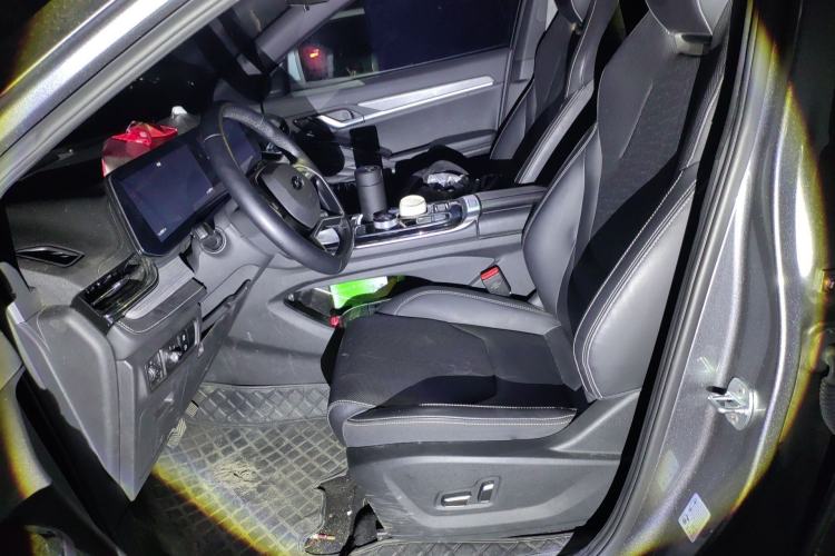 Used JAC QX PHEV 2023 120km Jingchi Edition Left Front Seat