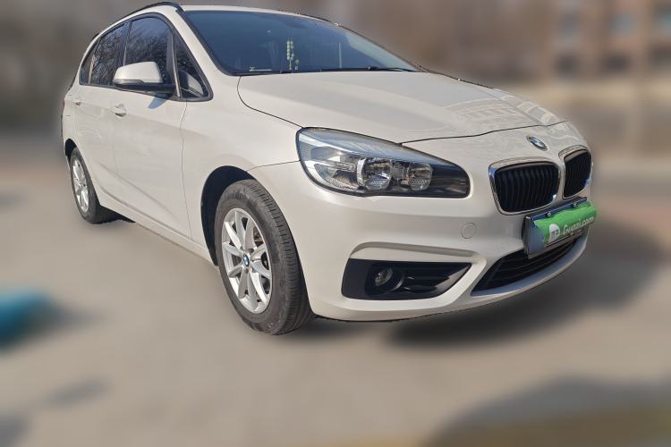 Used BMW 2 Series Active Tourer 2018 218i Fashion Model Front Right 45 Deg