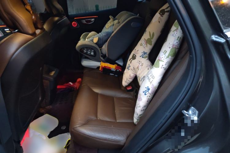 Used Volvo XC60 2022 B5 4x4 Smart Luxury Edition