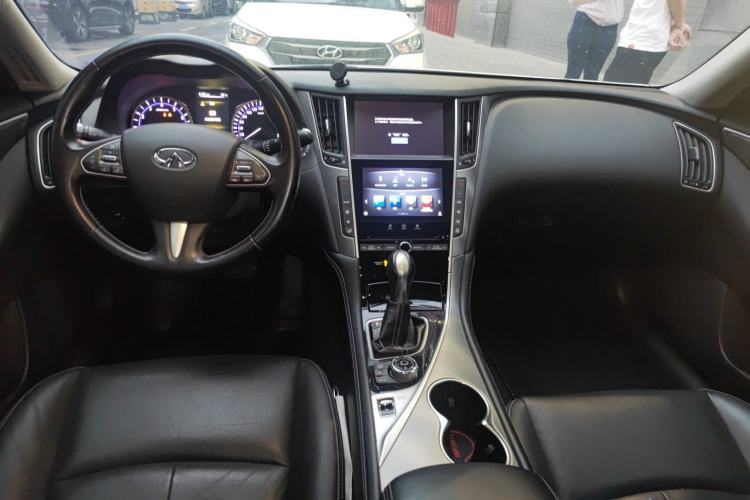 Used Infiniti Q50L 2015 2.0T Enjoyment Edition