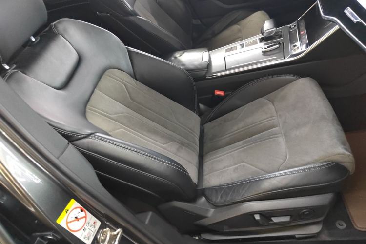 Used Audi A6L 2022 40 TFSI Luxury Dynamic Model