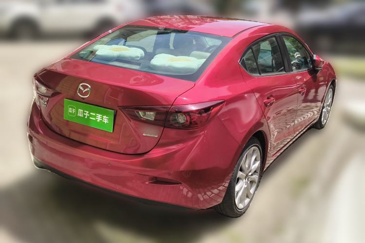 Used Mazda 3 Axela 2014 Sedan 2.0L Automatic Flagship Model