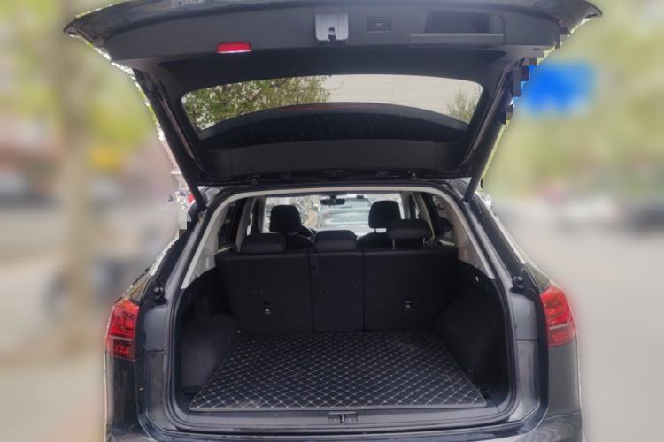 Used Volkswagen Tayron 2021 280TSI Two-Wheel Drive Luxury Smart Connectivity Version Trunk