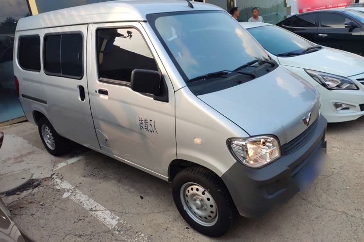 Used Wuling Zhiguang 2023 1.5L Practical Version 5/7 Seats