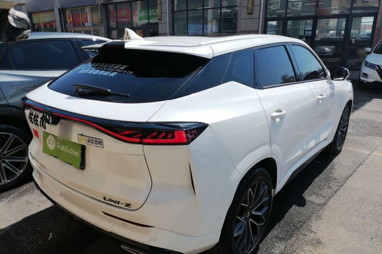 Used CHANGAN UNI-Z 2025 1.5T Luxury Version
