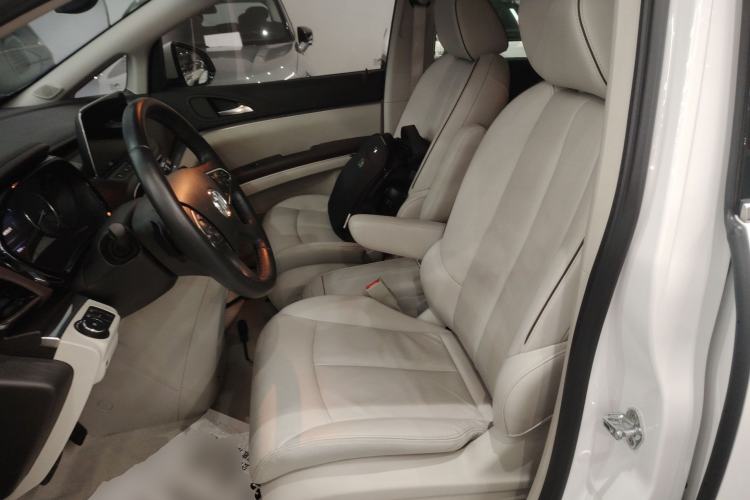 Used Buick GL8 2021 Land Cruiser Executive Class 652T Smart Luxury Model