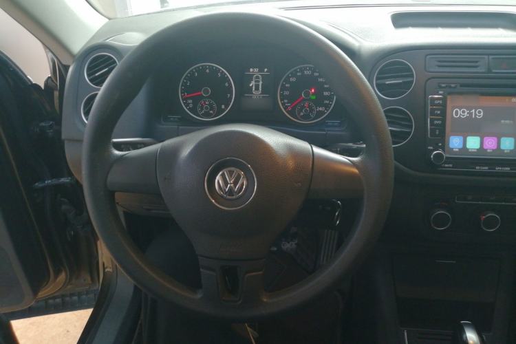 Used Volkswagen Tiguan 2015 1.8TSI Automatic Two-Wheel Drive Trend Edition Steering Wheel