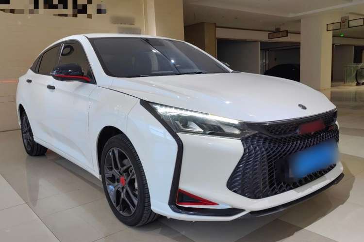 Used Dongfeng Aeolus Yixuan 2022 230T Automatic Adaptive-Beam Knight Edition