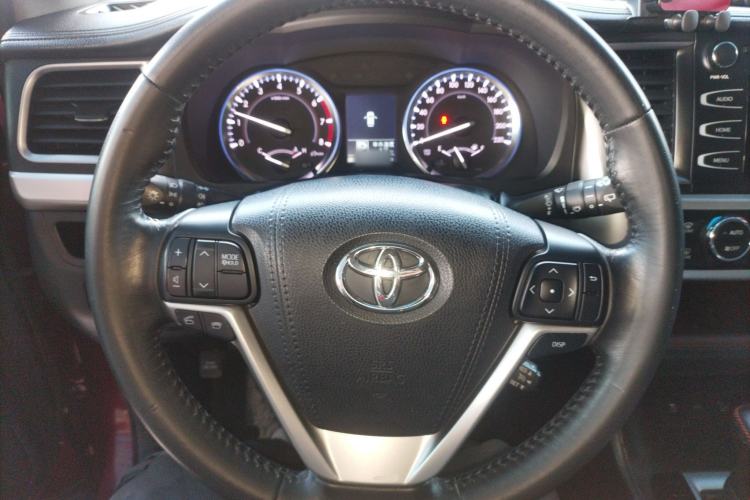 Used Toyota Highlander 2015 2.0T Four-Wheel Drive Luxury Edition 7-Seater