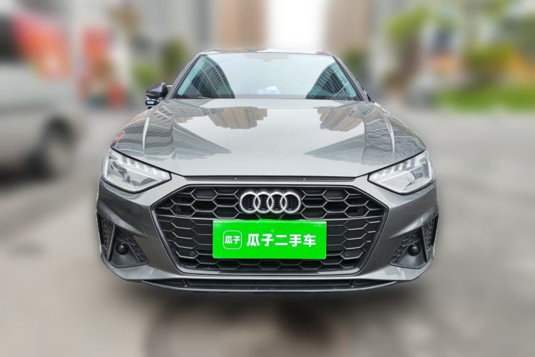 Used Audi A4L 2022 40 TFSI Luxury Dynamic Model
