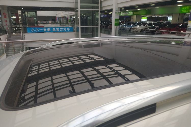 Used Volkswagen Tiguan L 2019 330TSI Automatic Two-Wheel Drive Panoramic Comfort Edition China VI Standard