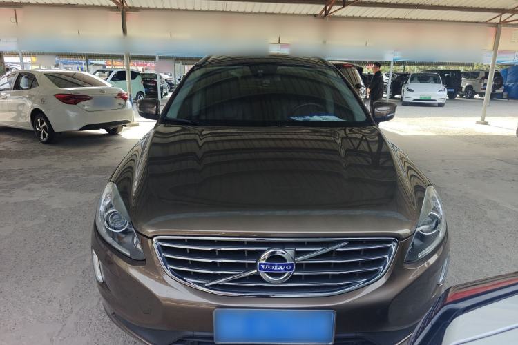 Used Volvo XC60 2017 T5 AWD Smart Upgrade Edition Front