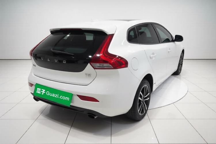 Used Volvo V40 2017 T3 Zhiyi Edition Exterior 5