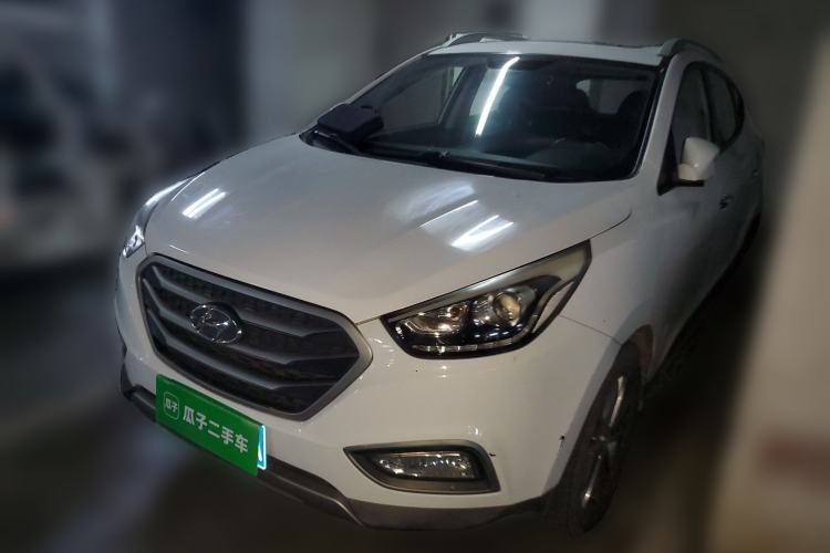 Used Hyundai ix35 2013 2.0L Automatic Two-Wheel Drive Smart GLS China IV Standard