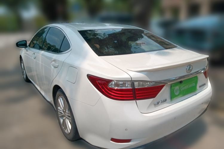 Used Lexus ES 2014 250 Elite Edition Rear Left 45 Deg