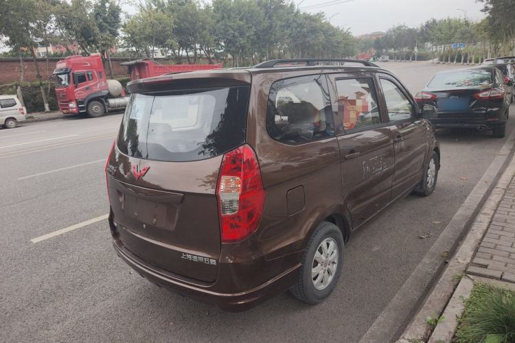 Used Wuling Hongguang 2014 1.5L S Standard Version
