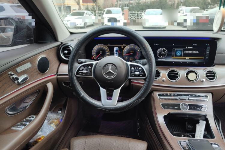 Used Mercedes-Benz E-Class 2019 E 200 L 4MATIC Steering Wheel
