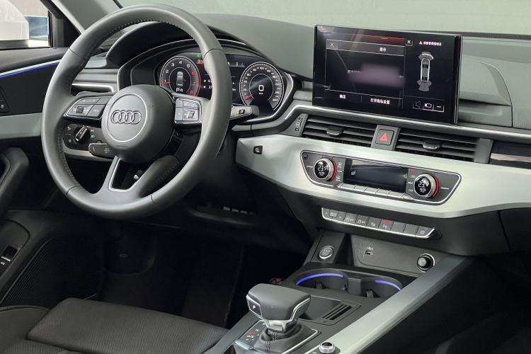 Used Audi A4L 2020 40 TFSI Luxury Dynamic Model
