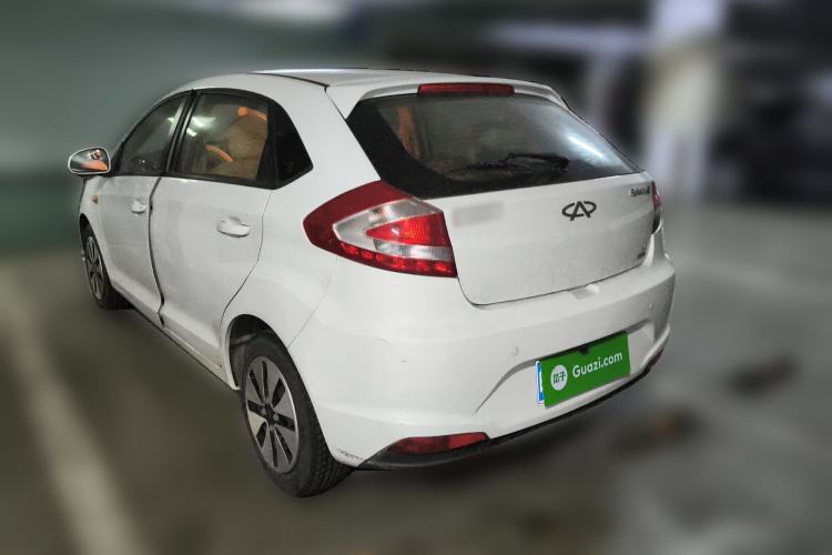 Used Chery Fengyun 2 2013 Hatchback 1.5L Manual Ruiyi Edition
