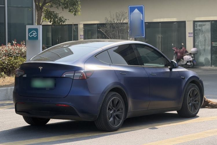 Used Tesla Model Y 2021 Revised Version 2 Long-Range All-Wheel-Drive Edition