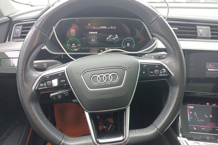 Used Audi e-tron 2019 55 quattro Technology Edition
