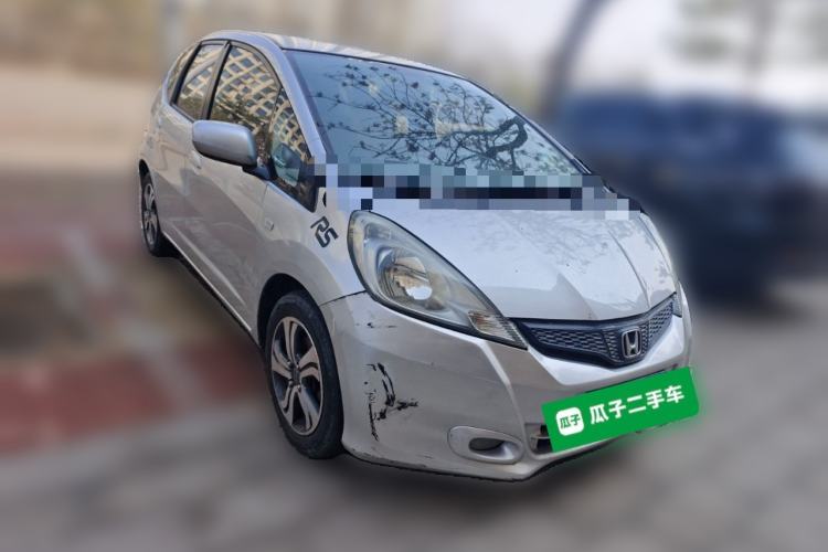 Used Honda Fit 2011 1.3L automatic comfort version

