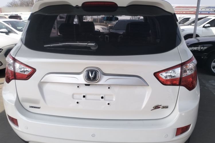 Used CHANGAN CS35 2016 1.6L Manual Luxury Model China V Standard