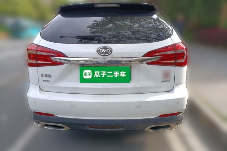 Used BYD Tang New Energy 2015 2.0T Four-Wheel-Drive Flagship Model Rear