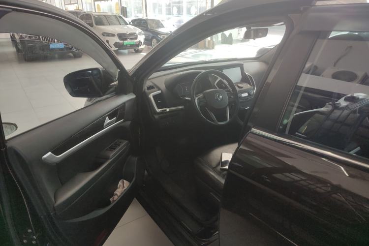 Used Dongfeng Aeolus AX7 2016 2.0L Automatic Zhiyi Trim