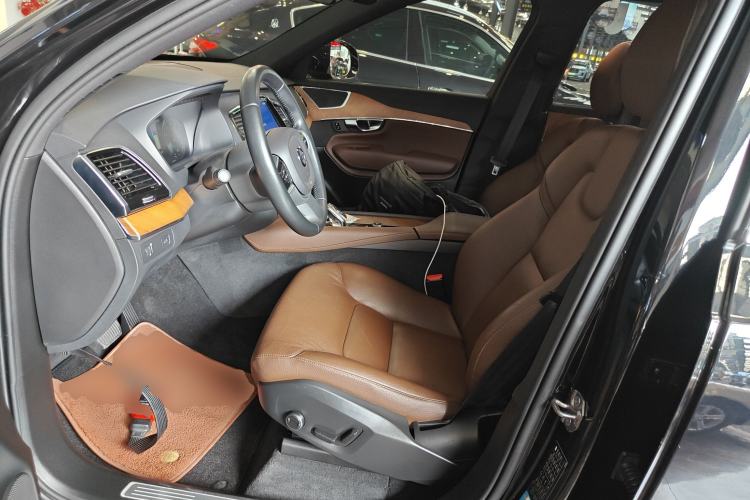 Used Volvo XC90 2022 B6 Zhiyi Luxury Edition 7-Seater