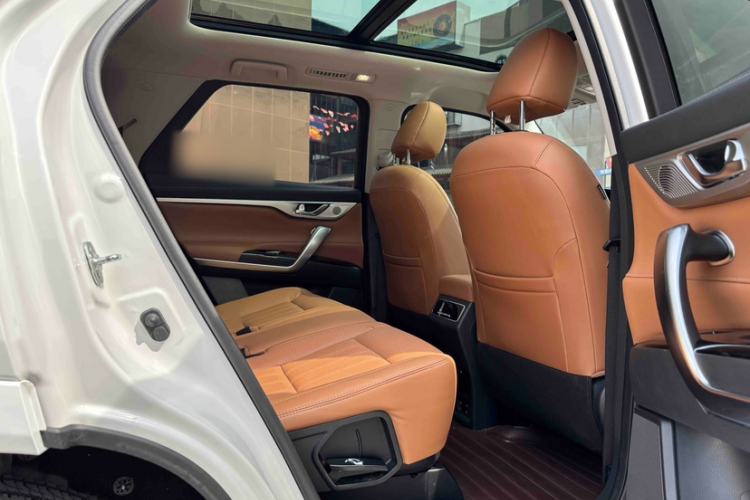 Used CHANGAN CS95 2021 2.0T Two-Wheel Drive Luxury Version