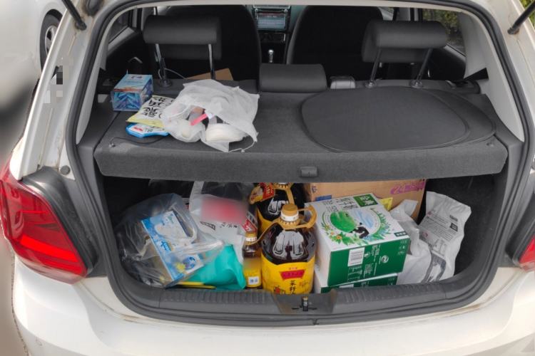 Used Volkswagen Polo 2016 1.6L Automatic Comfort Model Trunk