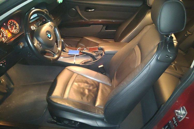 Used BMW 3 Series 2011 330i two-door coupe
