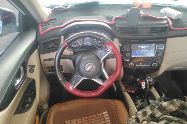 Used Nissan X-Trail 2017 2.0L CVT Comfort Edition 2WD Steering Wheel