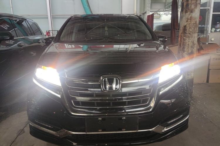 Used Honda Elysion 2019 2.0L Hybrid Luxury Edition Front
