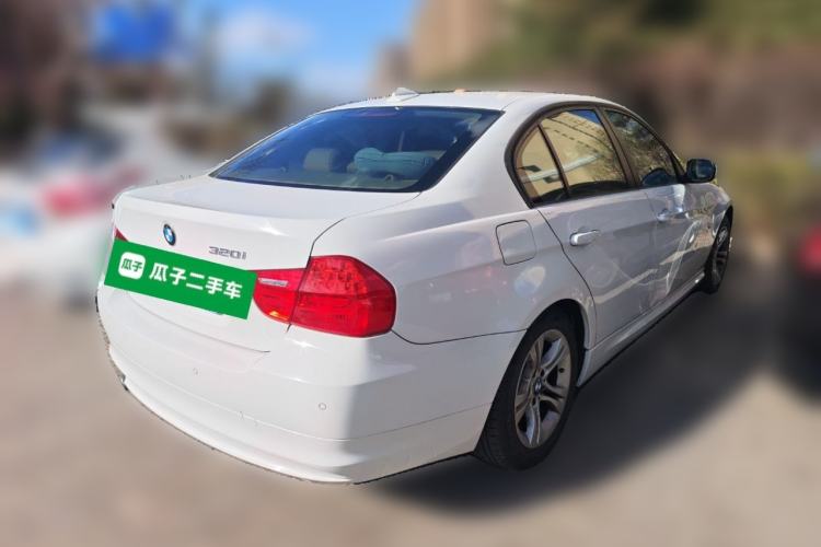 Used BMW 3 Series 2010 320i Luxury Model
