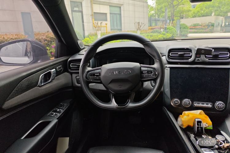 Used Lynk & Co 03 2022 1.5TD DCT JingPro Steering Wheel