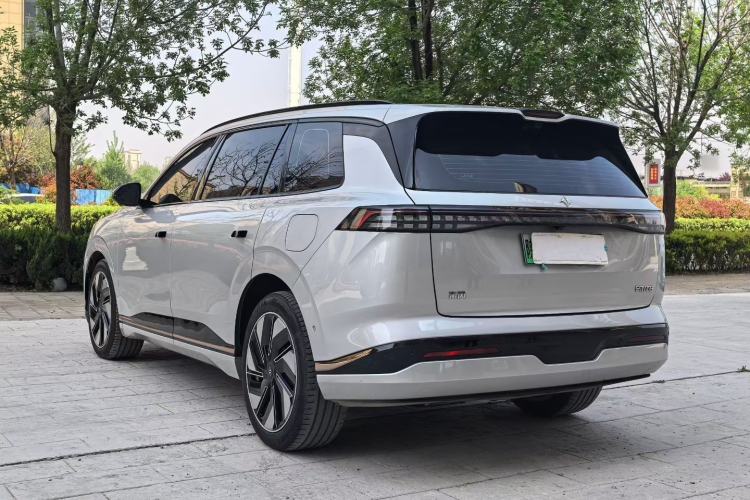 Used Dongfeng eπ eπ008 2024 210Max Range-Extended Version 6 Seats Exterior 6